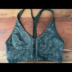 Lululemon  sports bra